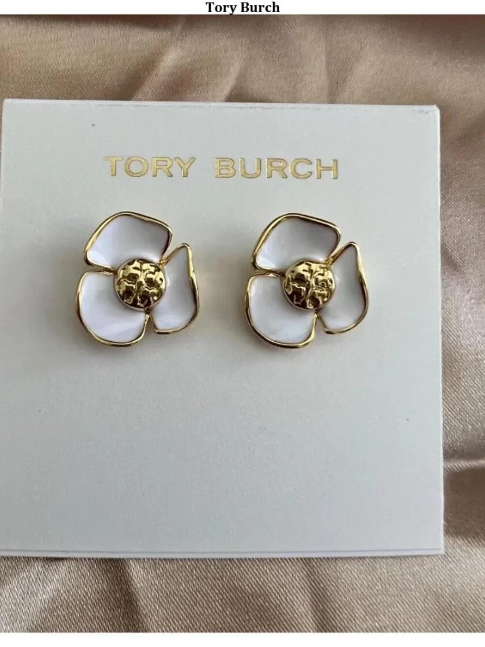 Tory Burch welcome feel